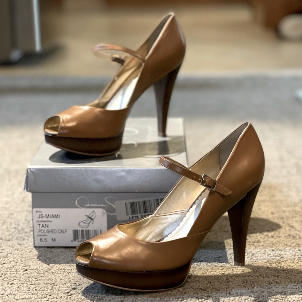 Jessica Simpson JS-Miami Tan Mary Janes heels-Size 8.5B